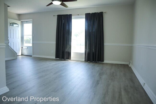 Building Photo - 4 br, 1 bath House - 26231 Farringdon Ave
