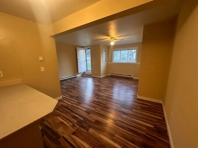 perrera - 8616 14th Ave S