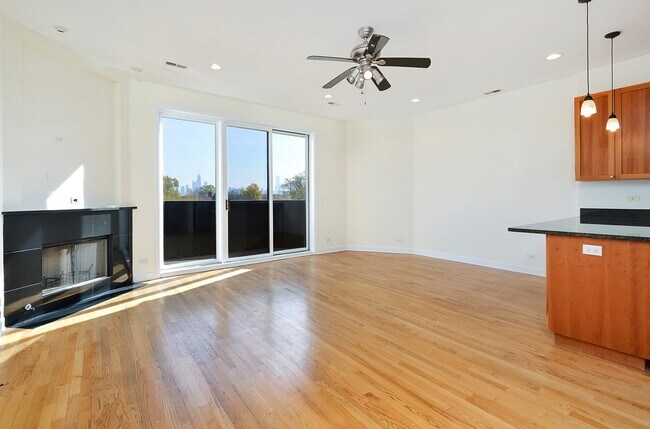 Foto del edificio - 1508 N Damen Ave