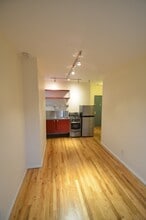 Building Photo - 662 4th Ave