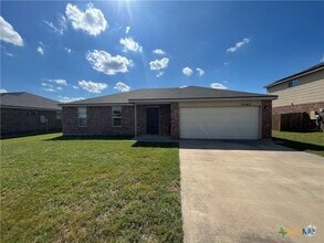 Building Photo - 3503 Ennis Dr