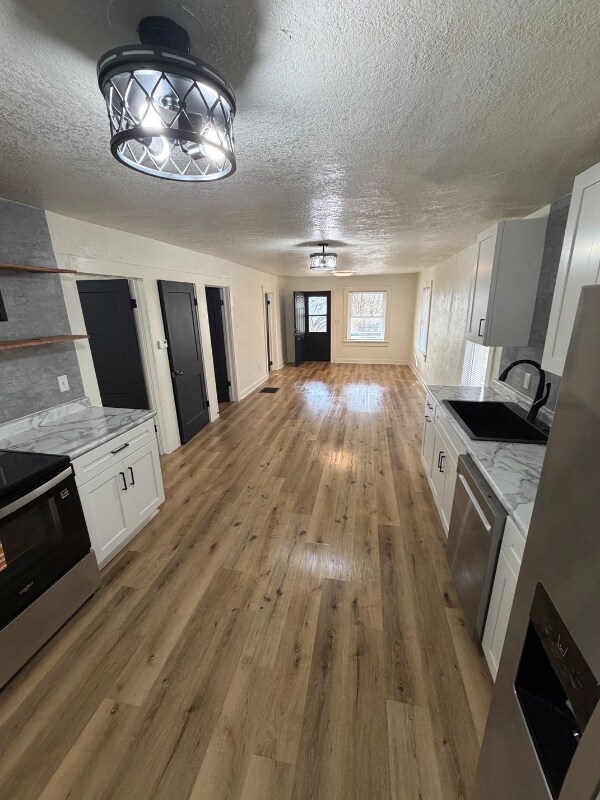 Foto del edificio - 103 N Francis St