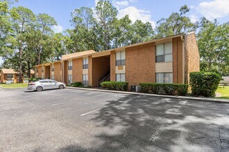 Building Photo - 1810 NW 23rd Blvd