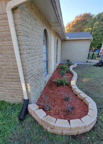 Foto del edificio - 5236 Nash Dr