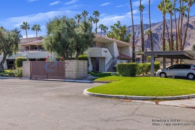 Building Photo - 2825 N Los Felices Rd