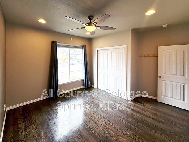 Building Photo - 12449 Carmel Ridge Rd