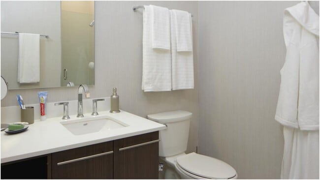 Photo - 1 Bed / 2 Bath UNIT 3-218 Apartment