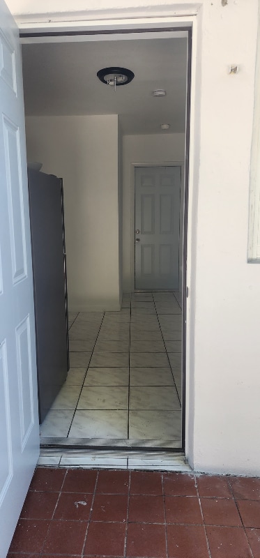 Foto del edificio - 3248 NW 102nd St