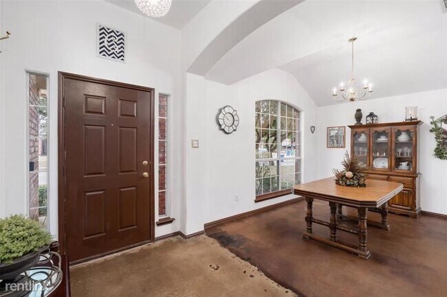 Building Photo - 4 br, 2 bath House - 132 Buckskin Drive
