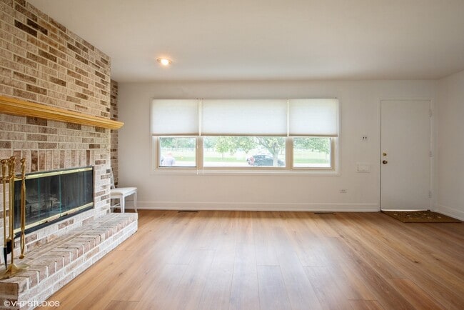 Foto del edificio - 8223 Washington St