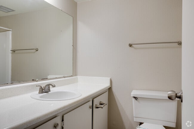 1BR, 1BA - 550SF - Sonoran Palms