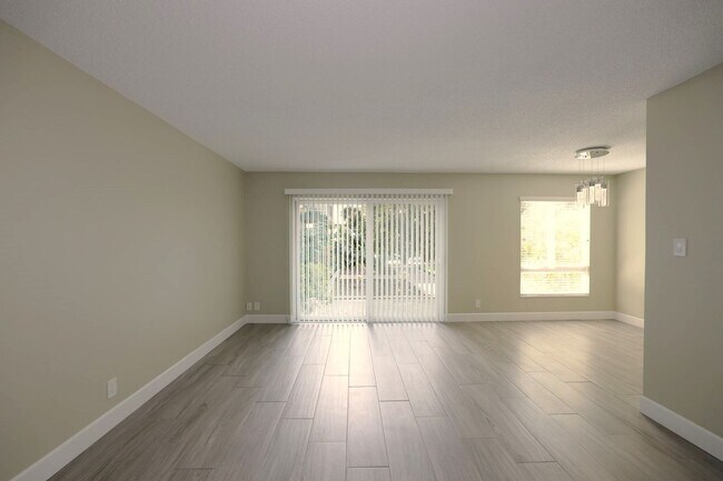 Foto del edificio - Gorgeous 1 bedroom/1 bath Condo in San Mat...