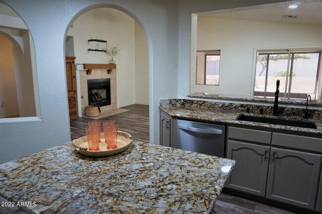 Building Photo - 3114 Candlewood Way