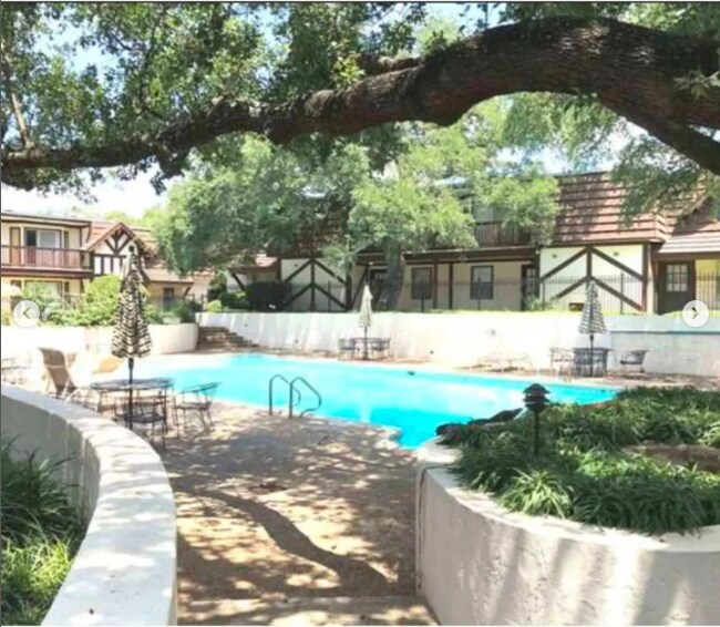 8715 Starcrest Dr, San Antonio, TX 78217 Townhome Rentals in San
