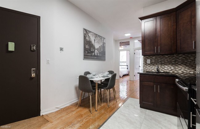 Foto del edificio - 2284 Adam Clayton Powell Jr Blvd