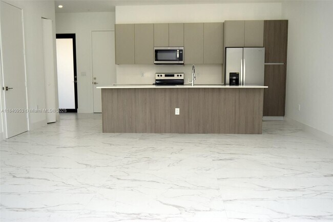 Foto del edificio - 4218 NE 7th Terrace