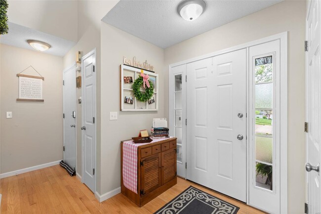 Building Photo - 510 Oaktree Crossing Ct
