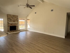 Building Photo - 2014 Lexington Woods Dr