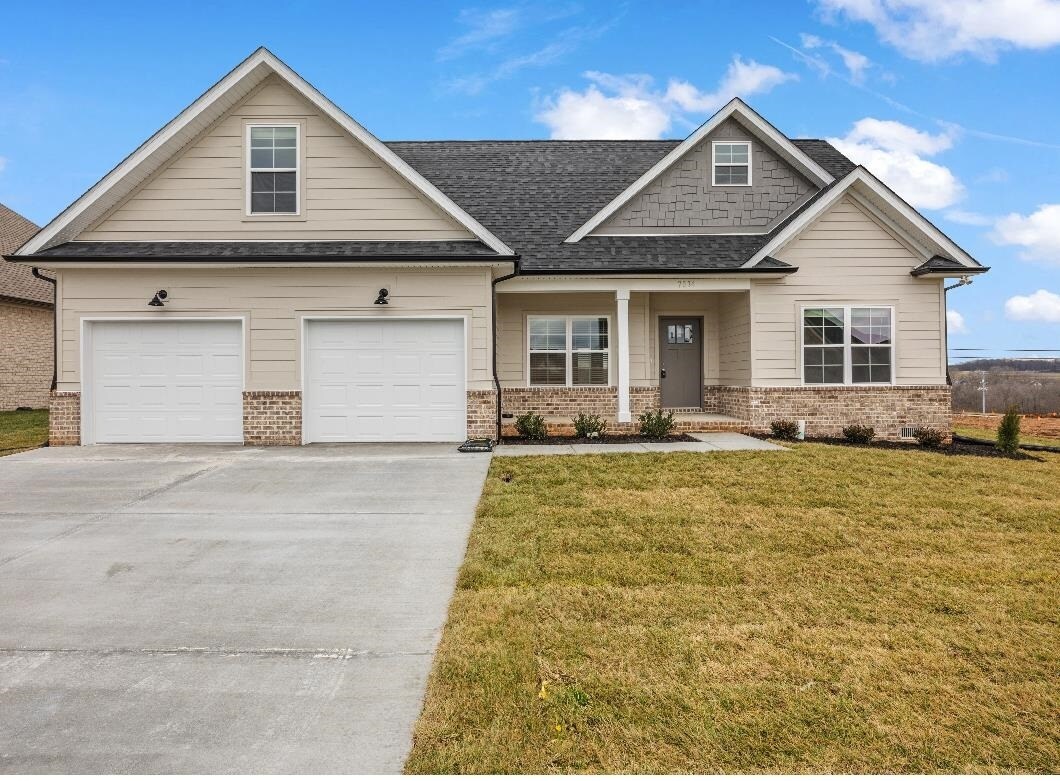 Foto principal - 7034 Shelton Ln