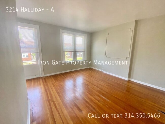 Building Photo - 3214 Halliday-A
