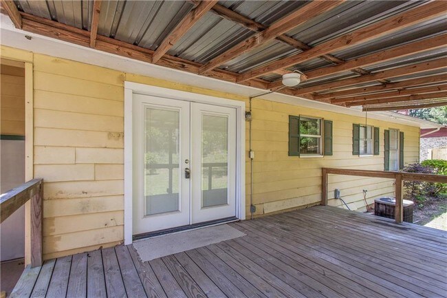 422 Lindsey St Daingerfield Tx 75638 House For Rent In