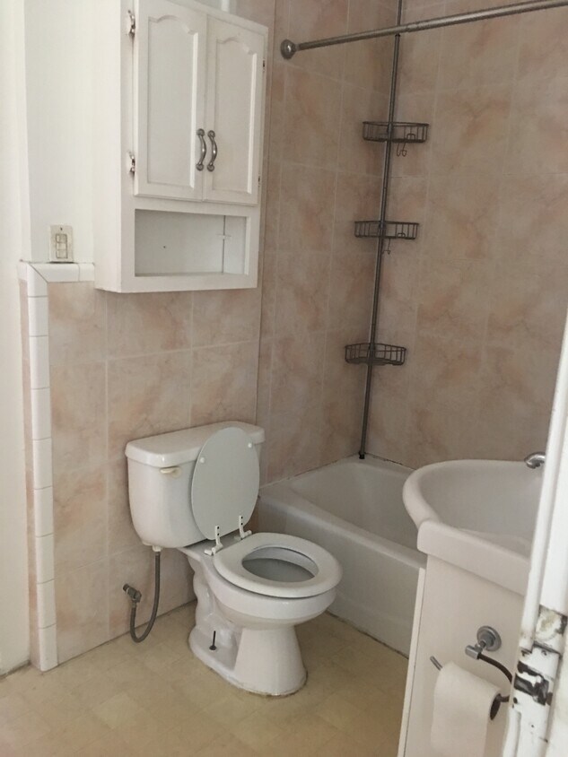 Foto del edificio - 3349 Herman Ave