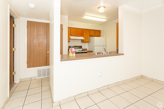 Apartments Near Rio Bravo Square In Albuquerque Nm Apartments Com