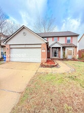 Building Photo - 1660 Brookdale Dr