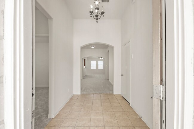 Foto del edificio - 15114 Cave Creek Dr