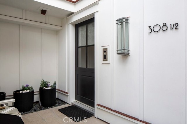 Foto del edificio - 308 Fernleaf Ave