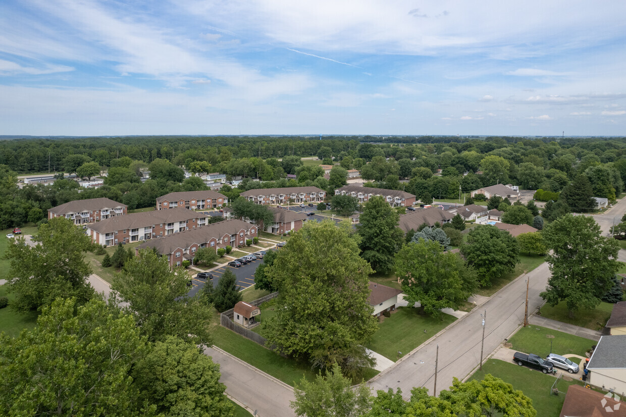 Aéreo - Brainard Landings Apartments