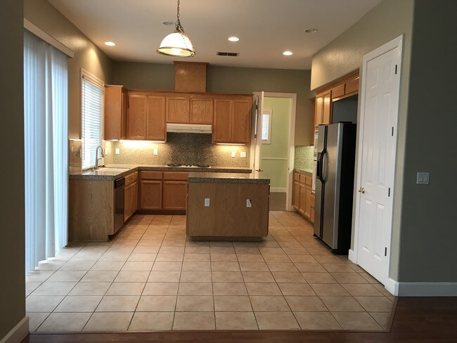 Building Photo - 4431 Bangor Ct