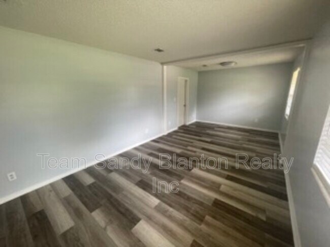 Building Photo - 6511 Antietam Dr