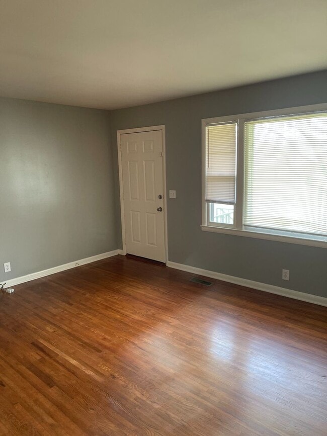 Photo - Great Inglewood LOCATION! House
