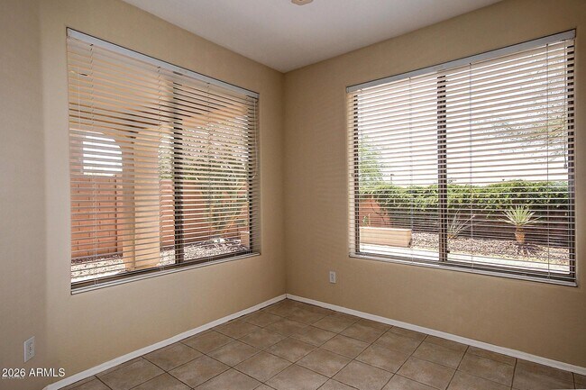 Building Photo - 2461 W Muirfield Dr