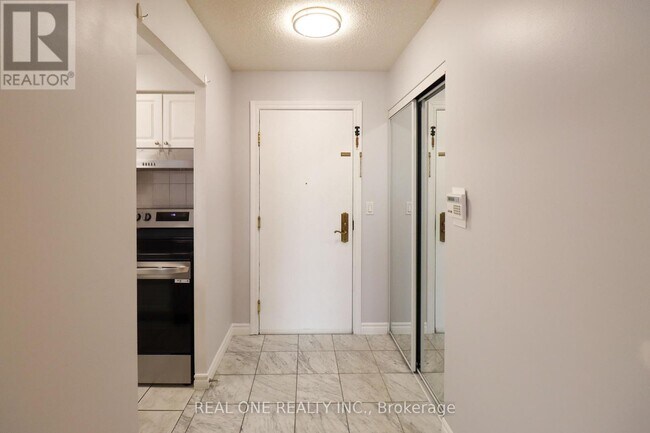 Photo du bâtiment - 18 Sommerset Way