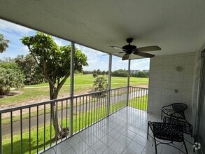 Building Photo - 3051 S Palm Aire Dr