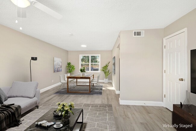 Building Photo - Bright 3-Bedroom, 1-Bath Apartment in Sumter, SC – Pinedale Apartments