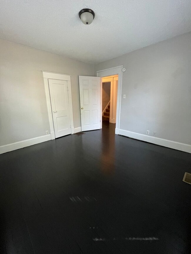 Building Photo - $200 off first months rent- Ball State Uni...