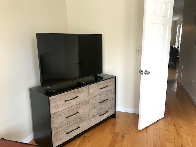 Building Photo - 34 Prospect St