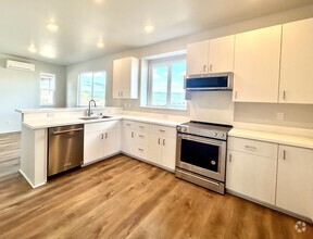 Building Photo - 91-1832 Kohanahana Lp