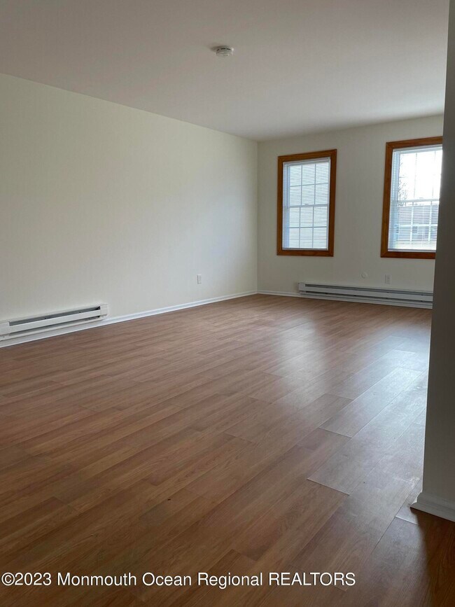 Building Photo - 16B Plaza De Las Trinidad Plz