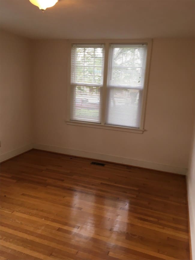 Building Photo - 353 Highland Ave SW
