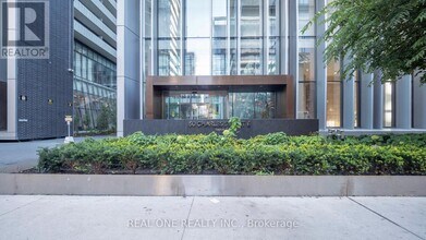 Building Photo - 50 Charles St E