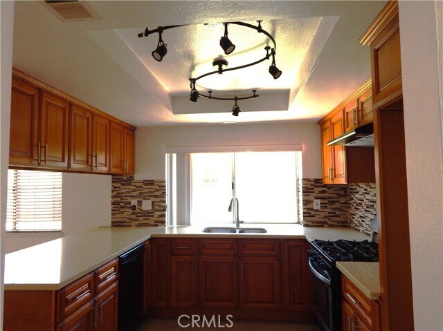 Building Photo - 1829 Rockcrest Dr