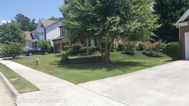 Foto del edificio - 4 br, 2.5 bath House - 2613 Back Creek Chase