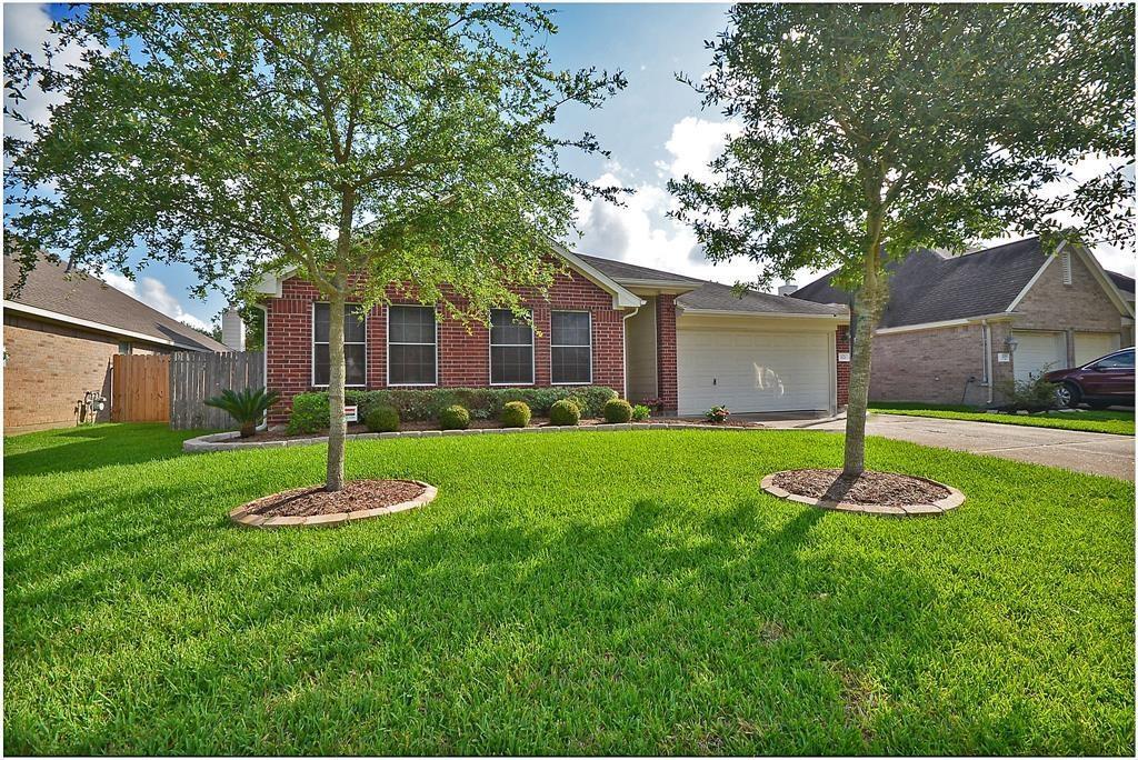 Primary Photo - 2121 Winding Springs Dr