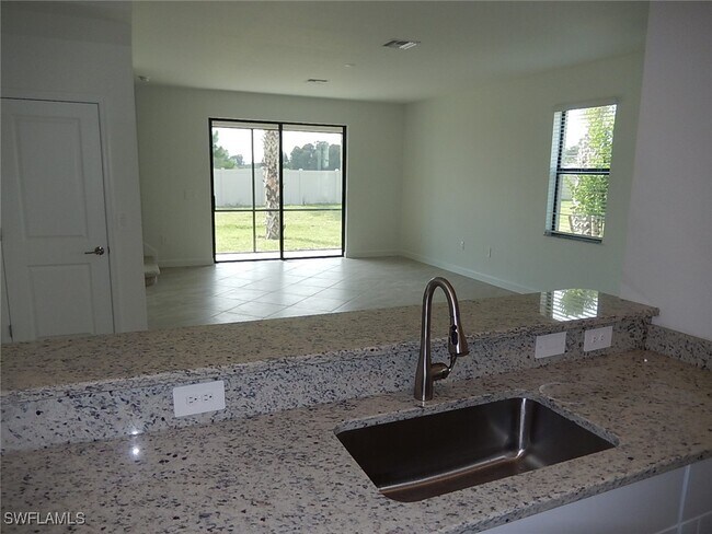 Building Photo - 14205 Pine Lodge Ln