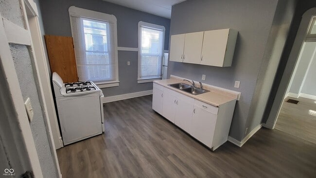 Building Photo - 1122 S Dearborn St