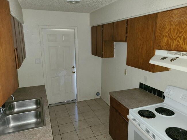 Foto del edificio - 5021-5023 Vinson St